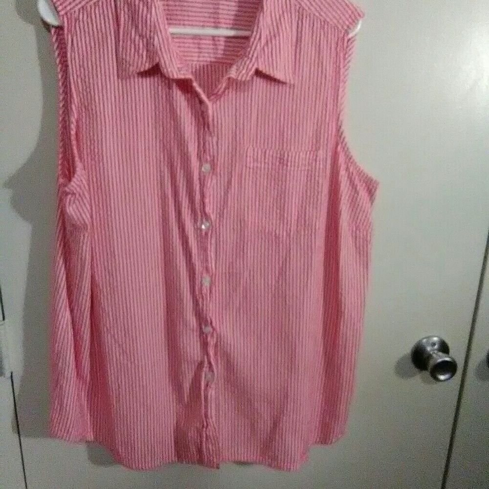 basic Edition sleeveless plus top